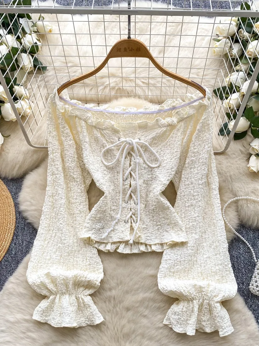 

Foamlina Off Shoulder Bell Sleeve Blouse Women 2025 Autumn Chic Design Sense Tie Up Cinched Waist Slim Fit Versatile Pleated Top