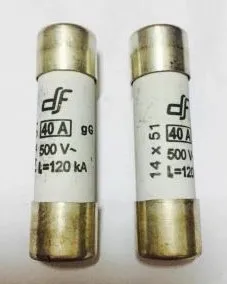 

DF 40A 500V gG 120KA 421040 14*51 / 421008 8A / 421010 10A / 421020 421032 / 421050 50A 400V gG Fuses