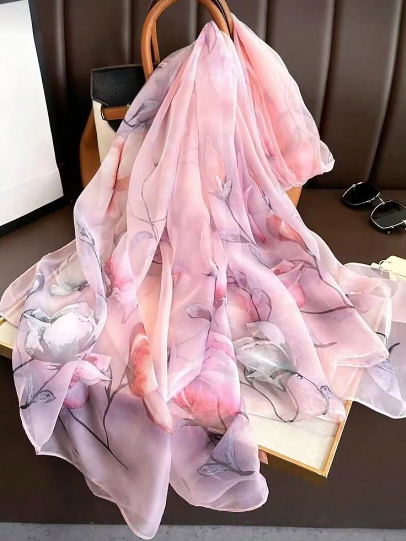 Neue Mode Frühling/Sommer Damen Blumendruck Großer Schal Strand-Seidenschal Weibliche Lange Wickeltücher Strand-Sonnenschutz Hijab – Detail 2