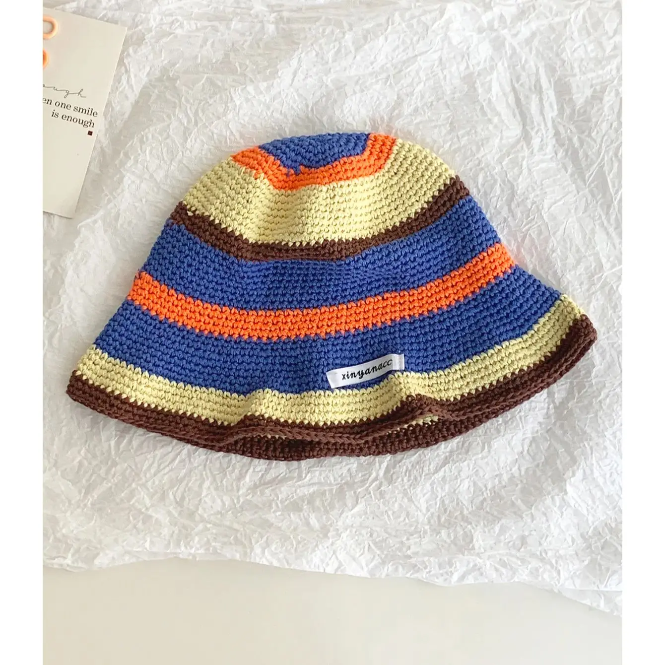 المنسوجة يدويا المشارب المتناقضة الملونة محبوك صياد قبعة المرأة الصيف الملونة المتخصصة تصميم تنوعا ظلة حوض قبعة