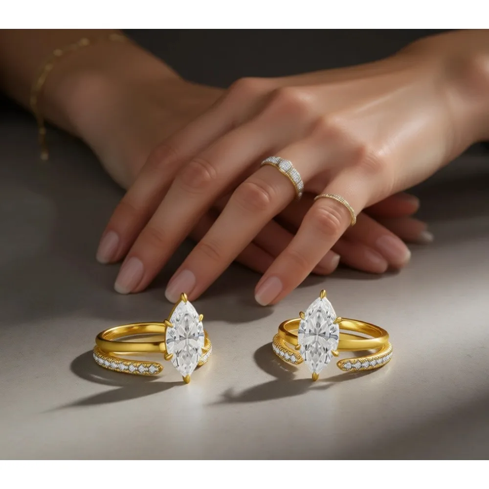 

Комплект обручальных колец с фианитами 3.5 карата, огранка «маркиз», регулируемый, с позолотой 14K, размеры 5-9