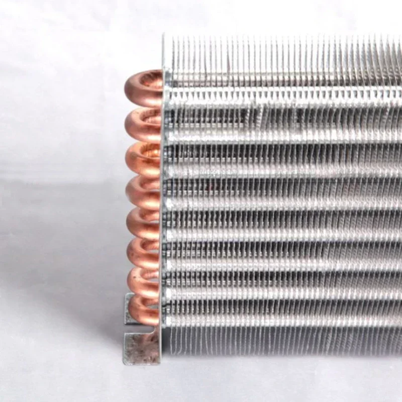 Aluminium Air Pendingin Radiator Aluminium Wastafel Sirip Radiator Freezer Radiator Lemari Es Kondensor Sistem Pendingin 360-390W