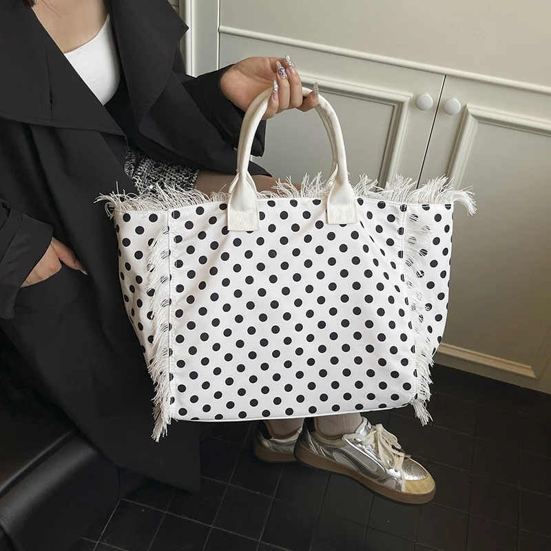 

Women Leather Luxury Fashion Classic Designer Shoulder Crossbody Tote Bag Elegant Handbag For Daily Stylish Looks