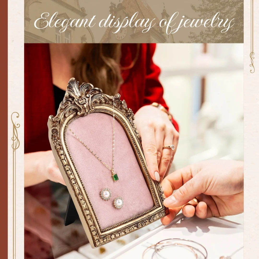 

Gold Jewelry Display Stand Vintage Necklace Organizer Ring Holder Earring Tray Resin Jewelry Photography Props Frame with Velvet