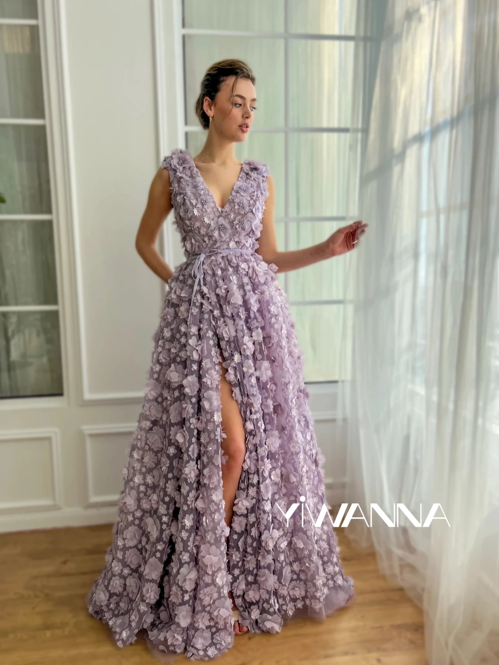 

Dreamy Purple 3D Flower A-line Long Evening Dress Sexy Deep V-neck High Slit Wedding Party Gown New Customized Elegant Prom Gown
