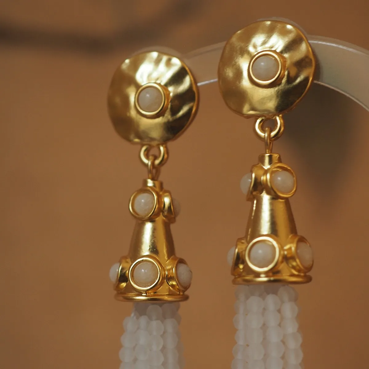 White Crystal Tassel Stud Earrings - Vintage, Fashionable, Matte Finish, Euro-American Style, Niche Design