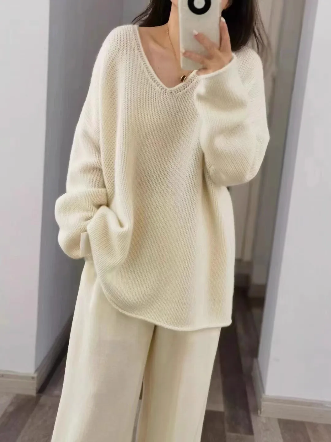 LDZWSM V-neck Wool Sweater Women Autumn/Winter New Wool Sweater Ladies Knitting Loose Large Size Pullover Female