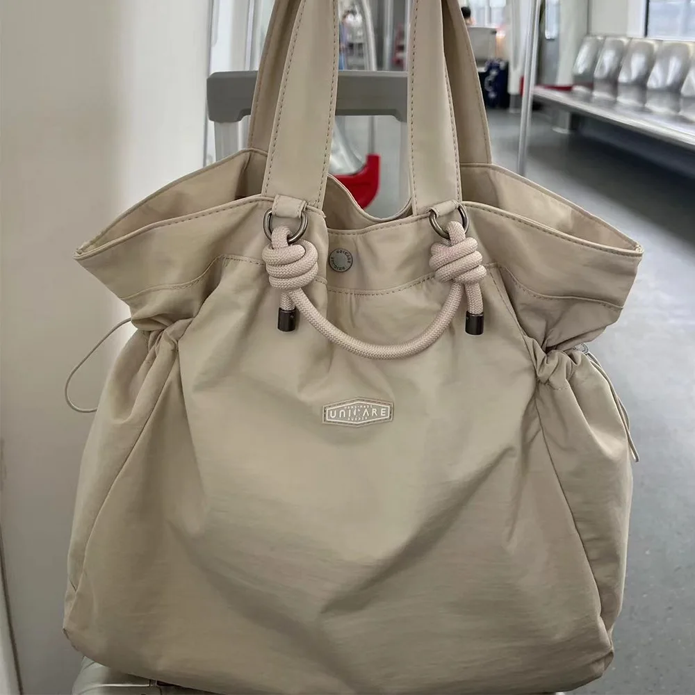 

Новая модная сумка через плечо из искусственной кожи, легкая большая вместительная сумка, повседневная минималистичная женская сумка для подростков