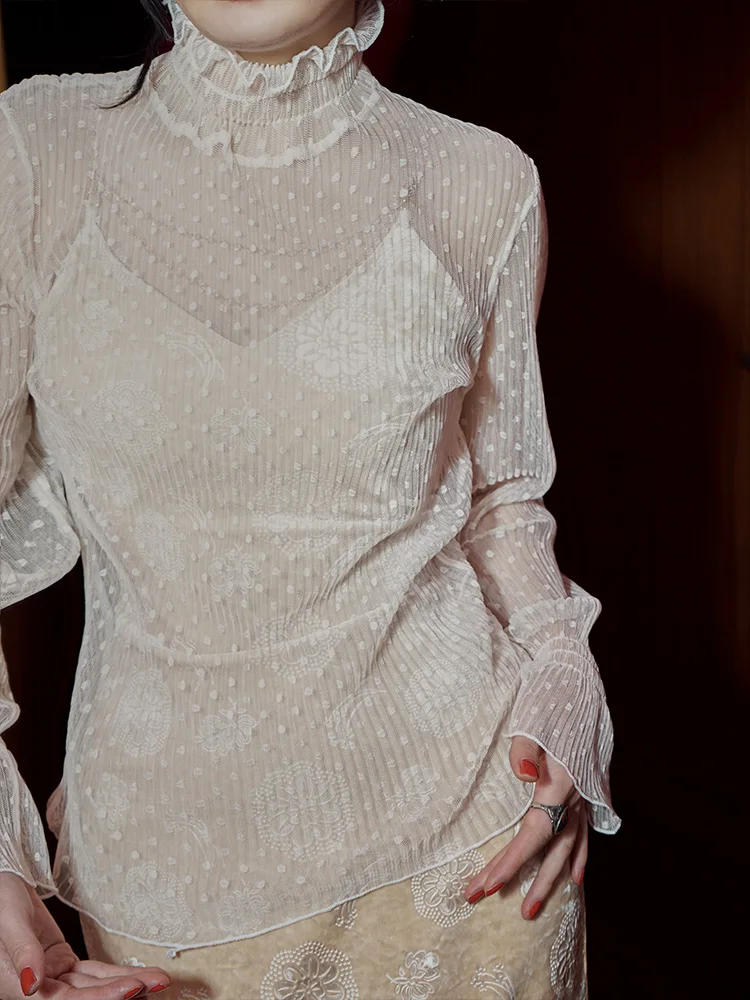 

Французская женская базовая футболка с высоким воротником и длинным рукавом, кружевная, с вышивкой в горошек, из эластичного волокна, для девочек