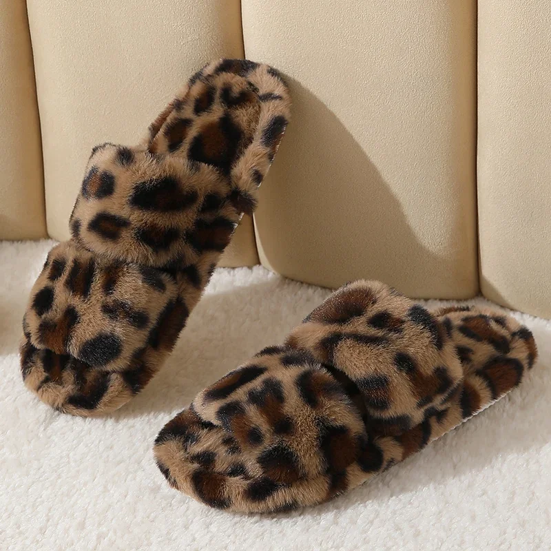 ليوبارد نمط أفخم شبشب شتوي للنساء المفتوحة تو لينة وحيد أحذية منزلية غامض امرأة داخلي الراحة الدافئة فو نِعال من الفراء