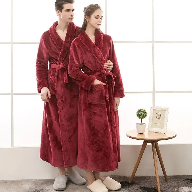 Ladies\' Casual Winter Plus Size Flannel Sleeping Robe, Fashionable Couple\'s Sleeping Robe, Spliced Thick and Elongated Bathrobe