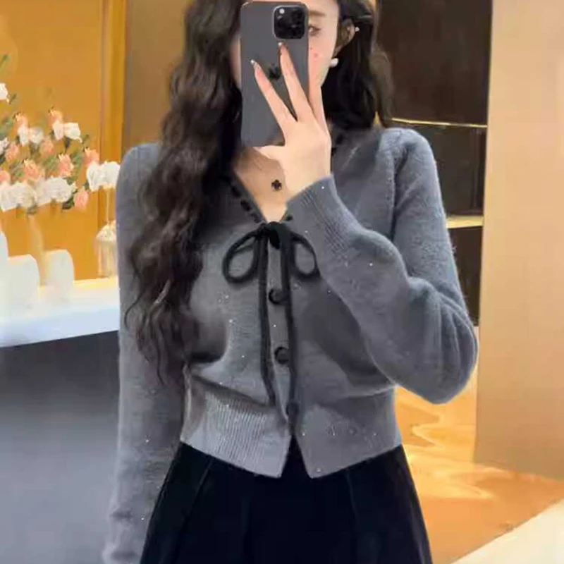 

Early Autumn Knitted Shirt Short Sweater Women's Autumn Wear Women's 2026 New Chic Top Outer Female Knitted Cardigan Sweater Y2K