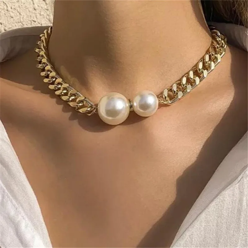 Fashion Personality Pearl Necklace Gold Flat Chain Glamour Women\'s Jewelry Accessories Choker Necklace Women Free Shipping Items