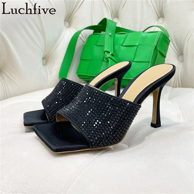 

Summer New Inlay Small Rubble Rivet Slippers for Women Square Open Toe Thin High Heels Sandals Classics Luxury Brand Party Shoes