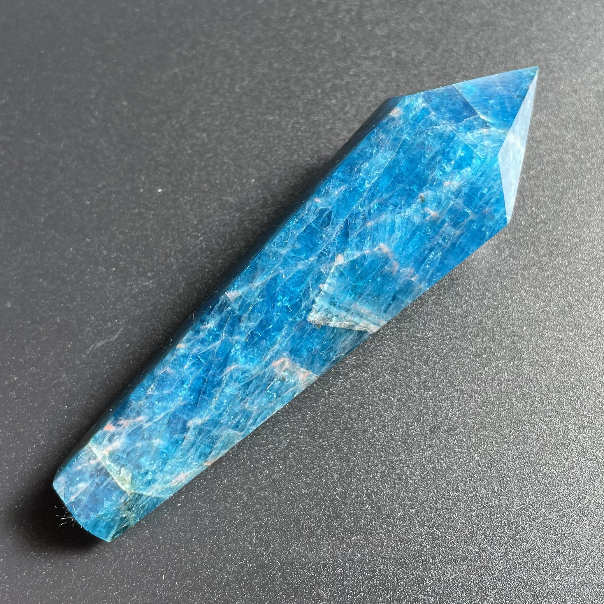 Natural Crystal Apatite Tower Rock Decoration Rough Polished Quartz Stone Healing