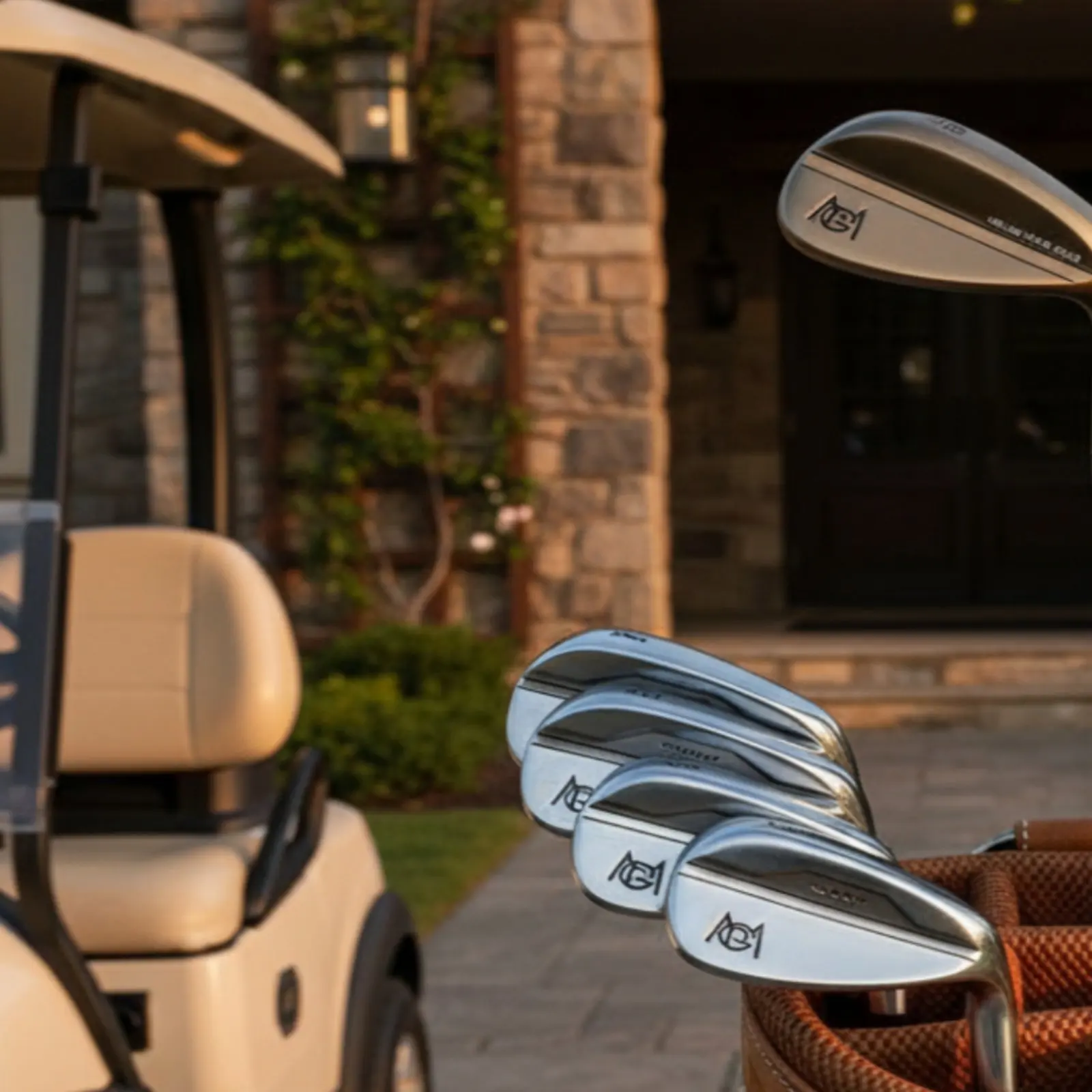 

Sand Club Low Center of Weight Distribution Stainless Steel Sporting Club Sports Equipment for Golfers