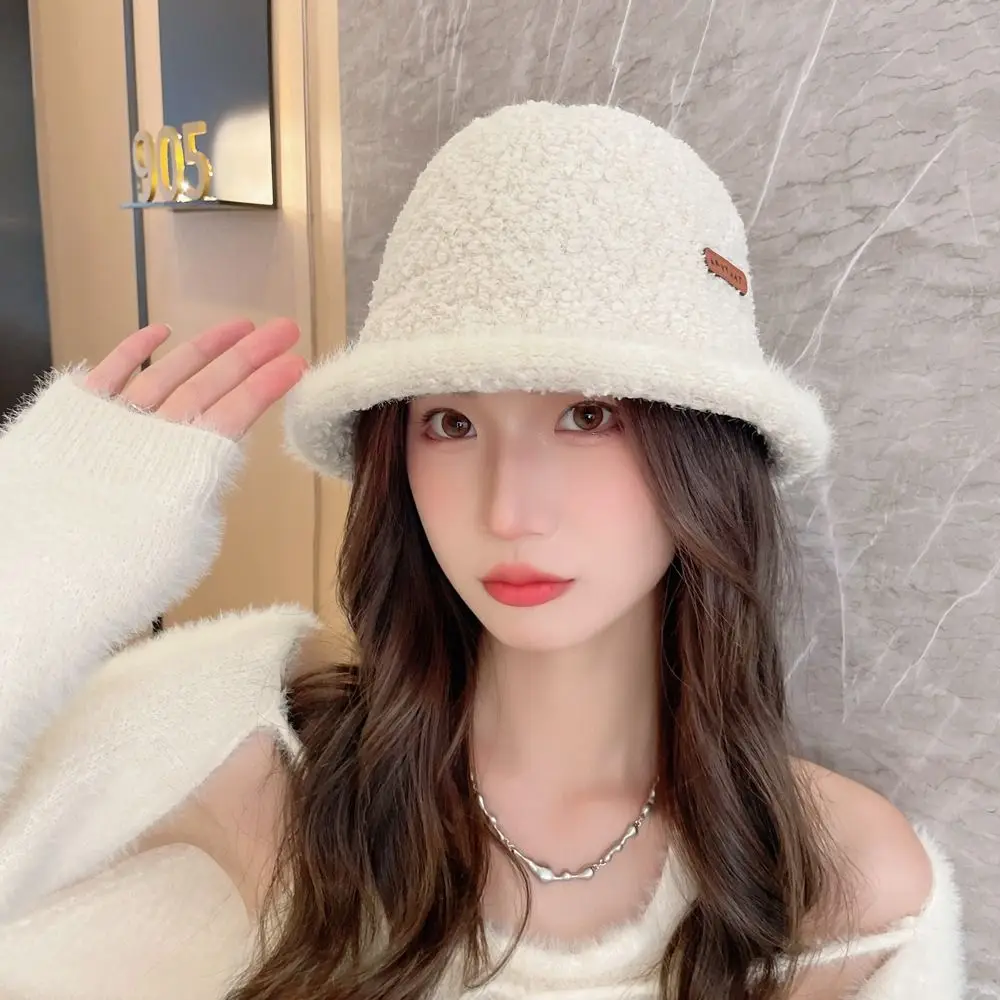 

Solid Colors Soft Winter Bucket Hat Woolen Cloth Thickened Warm Faux Fur Cap Windproof Outdoor Winter Cap for Women Girl