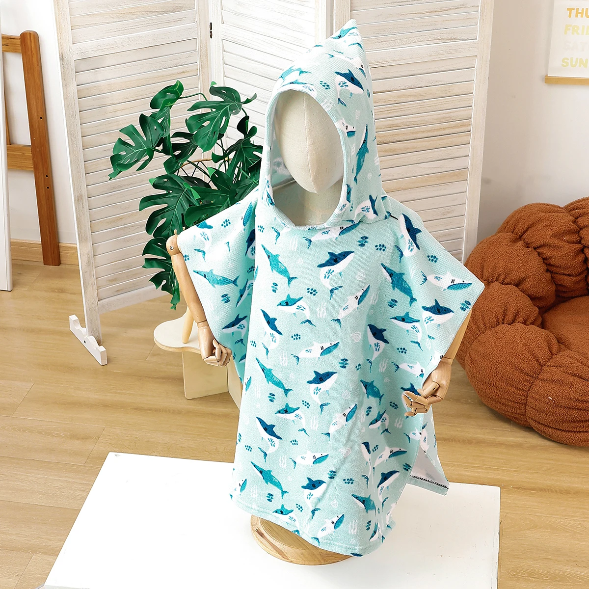 1Pc Children's Hooded Bathrobe Microfiber Beach Bathroom Pool Towel Robes Child Kid Hooded Cloak Bathrobe image 4