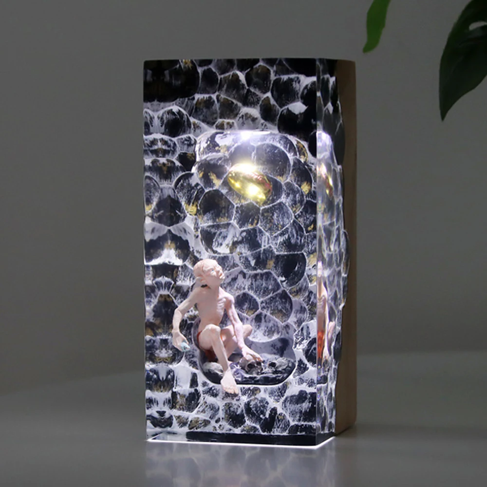 

Demon Realm Organism Resin Table Light Creactive Art Shocked Decoration Lamp Magic Ring Figure Theme Night Light USB Charge