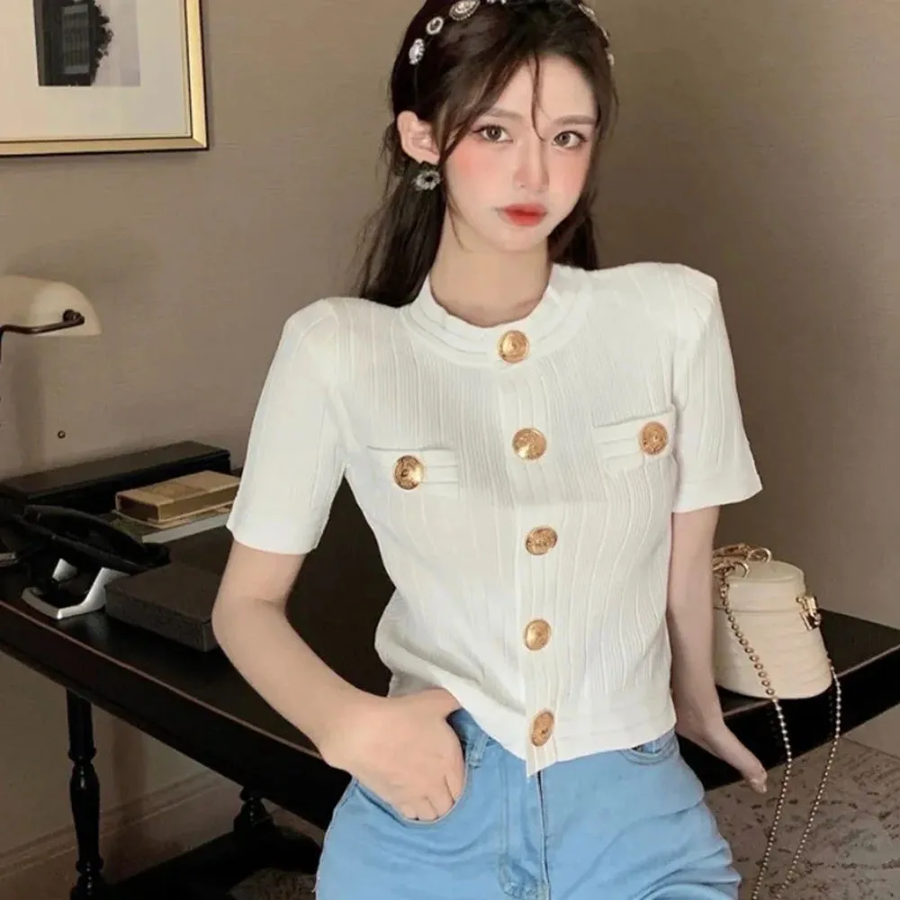 Fashion Knitted Shirt Women\'s French Summer New Sweater Jacket Slim fit Metal Button Short sleeved Knitwears Top Female Trendy