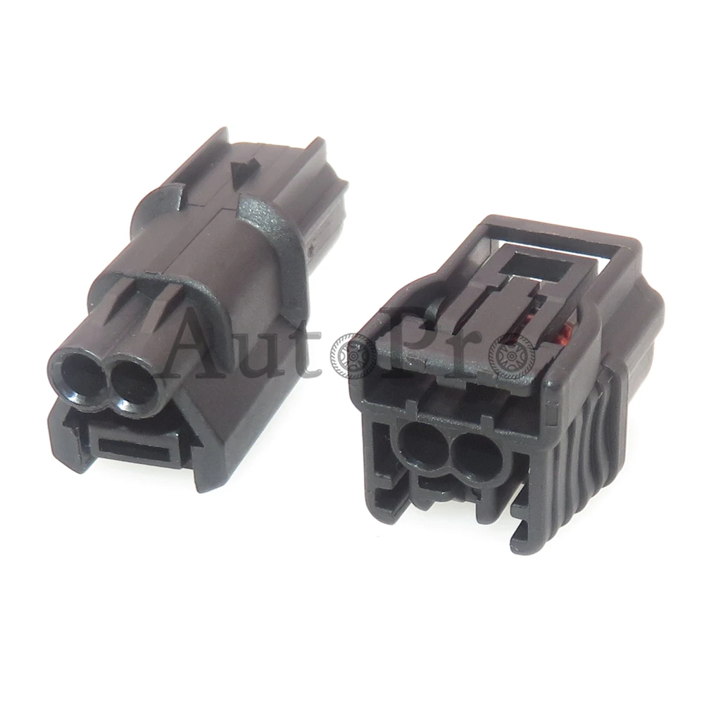 Рисунок 3 - Розетка для подключения кабеля к зарядному устройству