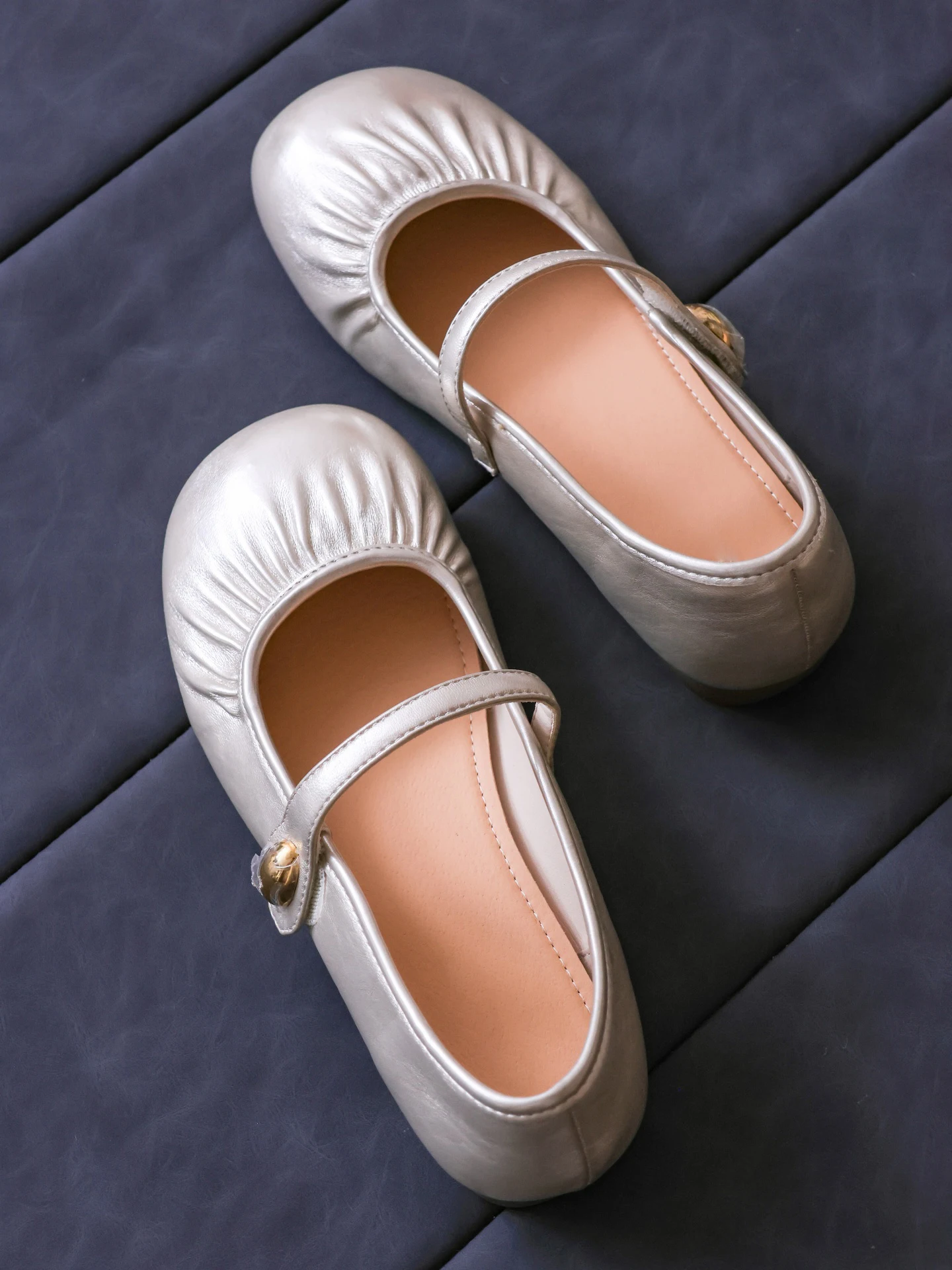 

Mary Janes Women's Shoes Summer 2026 Fairy Tale Style Soft Bottom Slip-On Folded Fashionable Flat Footwear R634