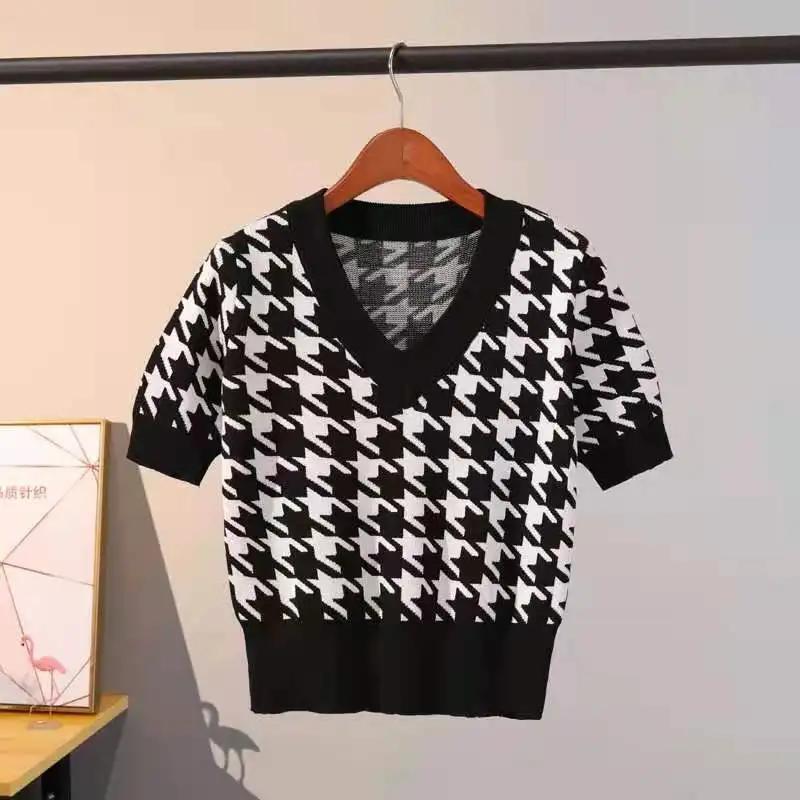 Healthy Girl Plaid V-neck vintage sweater short-sleeved casual elegant sleepless cape jumper spring knit jacquard high street