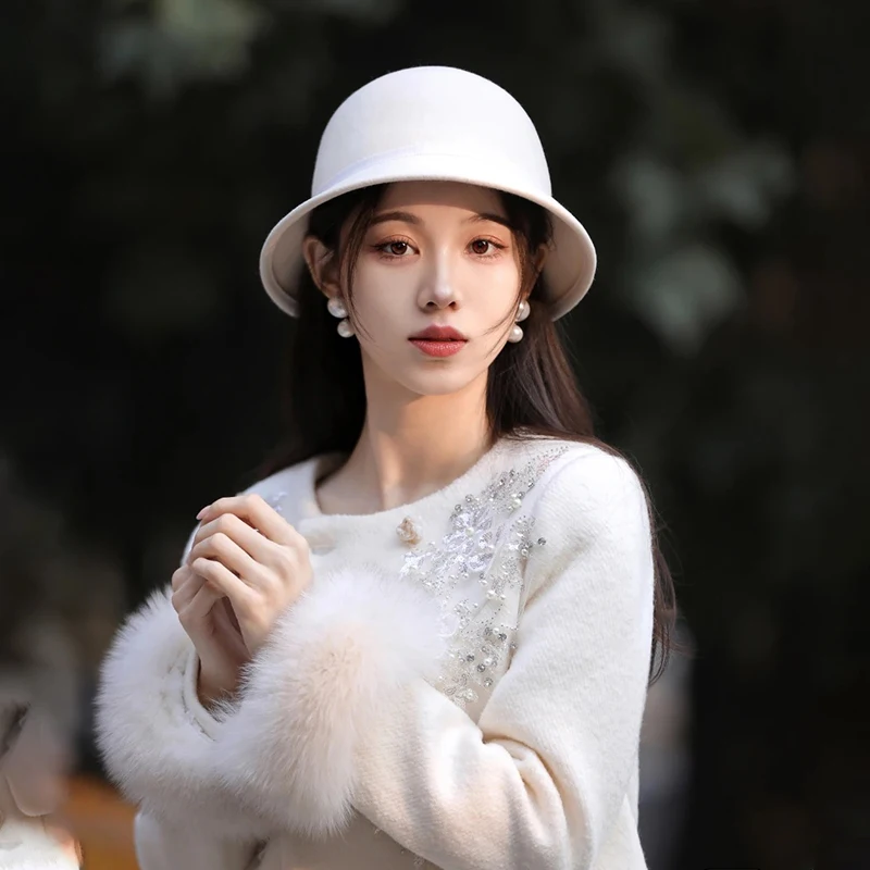 

Women Autumn Winter Woolen Cloche Hats Classical Retro Bucket Caps Sunhats Outdoor Party Travel Adjustable US Size 7 1/8 UK M