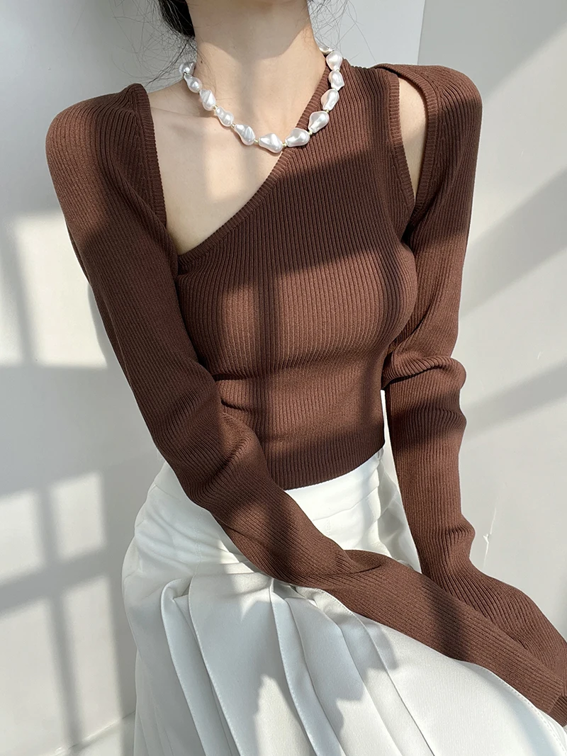 

Retro Sexy Shoulder Strap Vest Women's Slimming Short Knitted Sweater Two-Piece Set Long Sleeve Regular Fit Pure Color Crew Neck