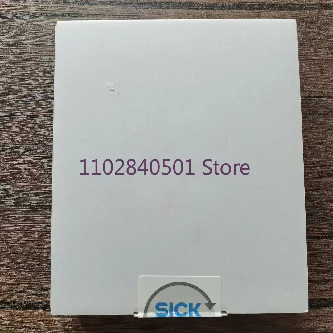 Новое оригинальное реле безопасности SICK FX3-XTIO84002 1044125, пятно