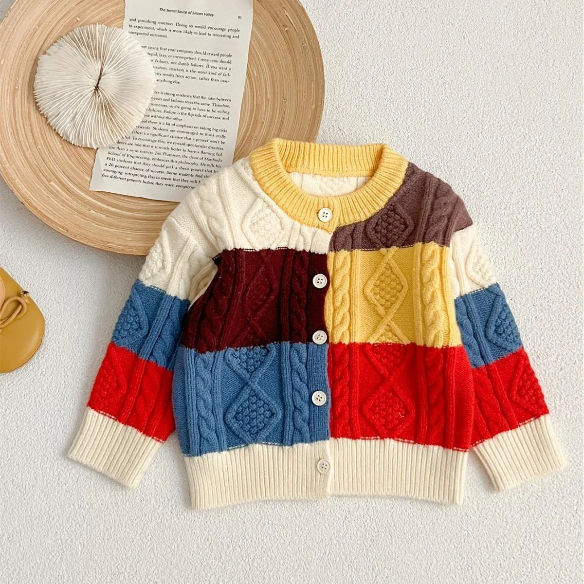 

Spring and Autumn Baby Sweater Children's Color blocked Knitted Cardigan New Boys and Girls Knitted Coat Retro Sweater