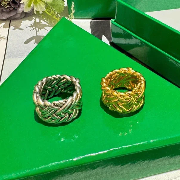 

Hot Fashion Europe America Gold Silver Ring Women Top Quality Designer Brand Jewelry Trend
