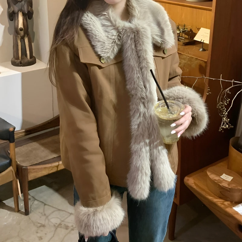 2024 New Retro Brown Coat Women's Autumn and Winter Thickened Short Splicing Mao Mao Top Cotton Clothes