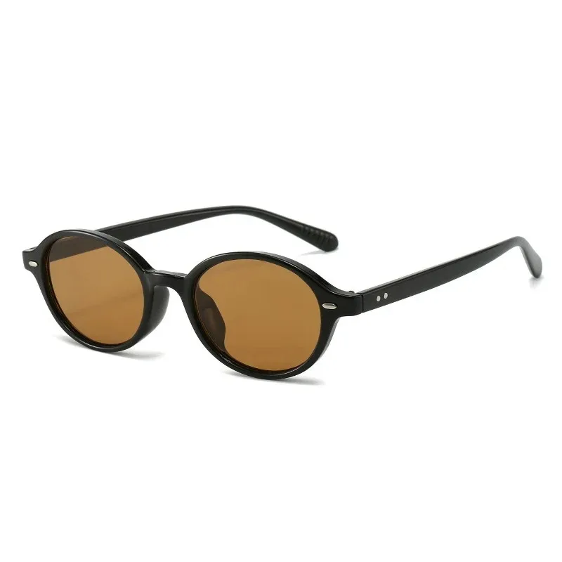 

MOONBIFFY Retro Small Oval Men Rivets Sunglasses Fashion Women Dark Green Sun Glasses