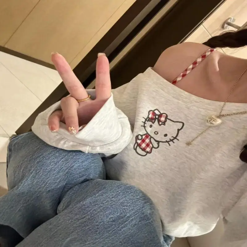 Conjunto de Dos Piezas de Sudadera con Hombros Descubiertos y Bordado de Hello Kitty de Sanrio para Mujer, con Camisola, Estilo Dulce y Picante, Moda de Instagram