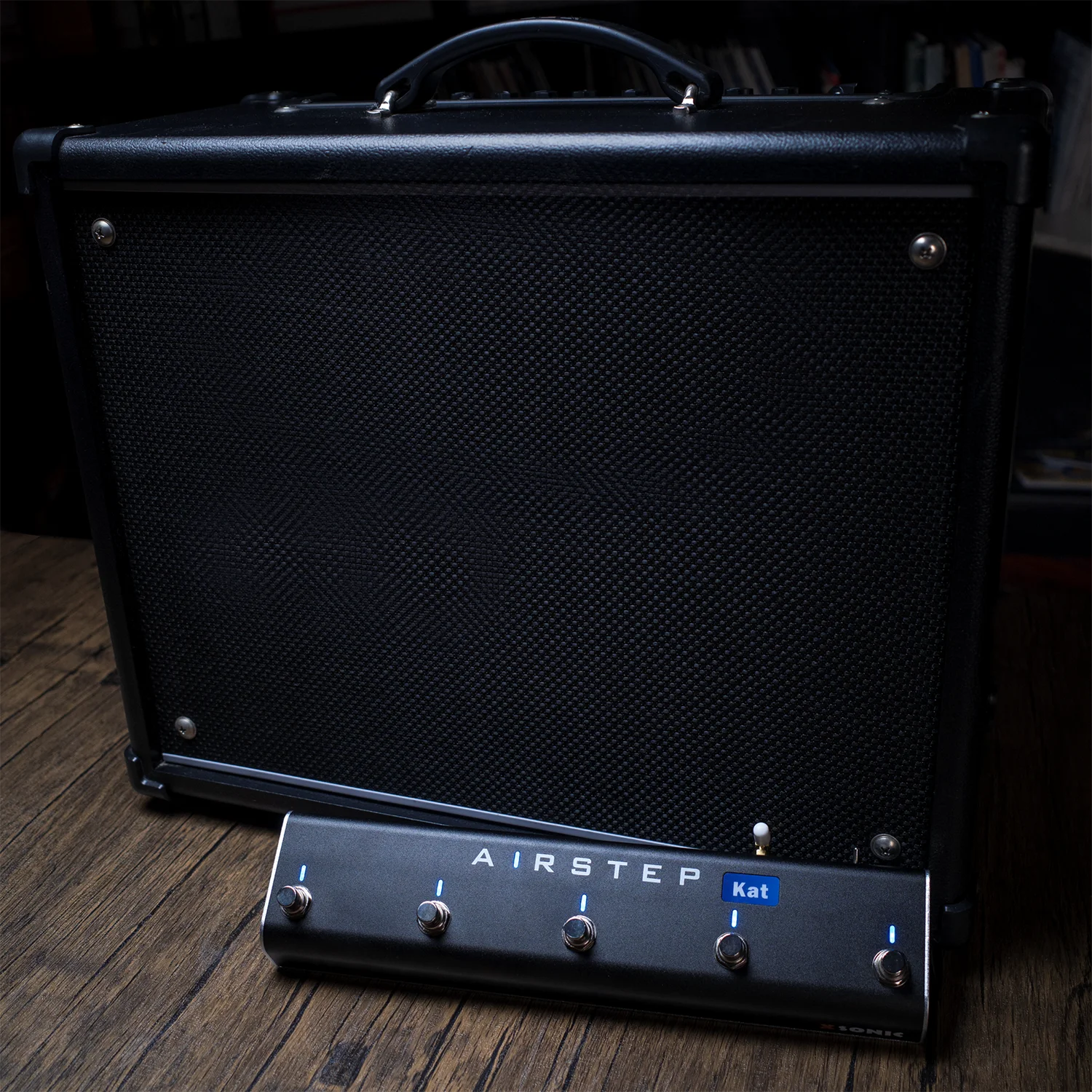 إصدار AIRSTEP Cat | كاتانا MkII & I مفتاح القدم #2