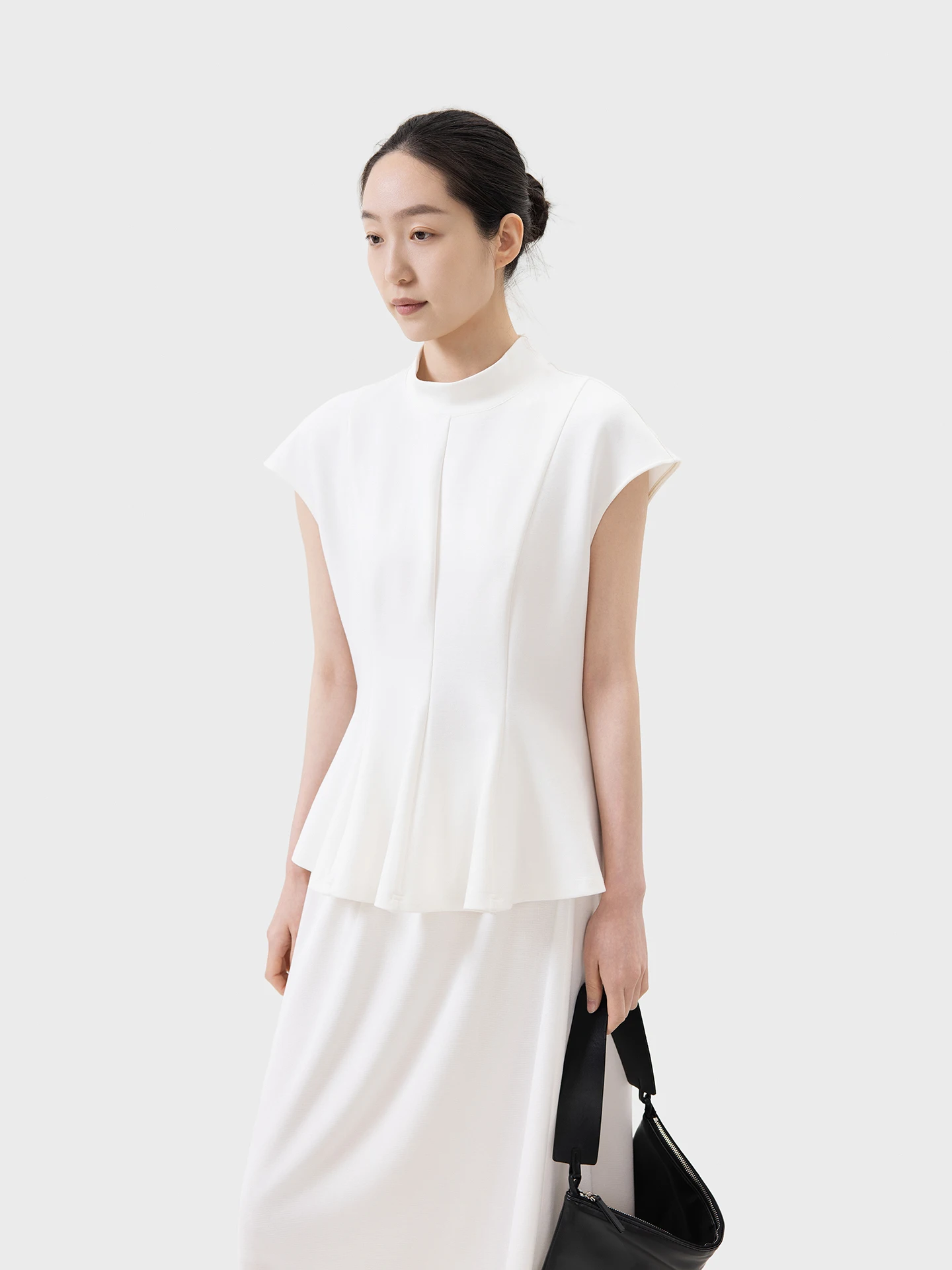 

Elegant Style Seei Women's T-shirt with Bottle Waist And Lotus Leaf Hemline No Sleeve Comfortable Viscose Polyester Blend