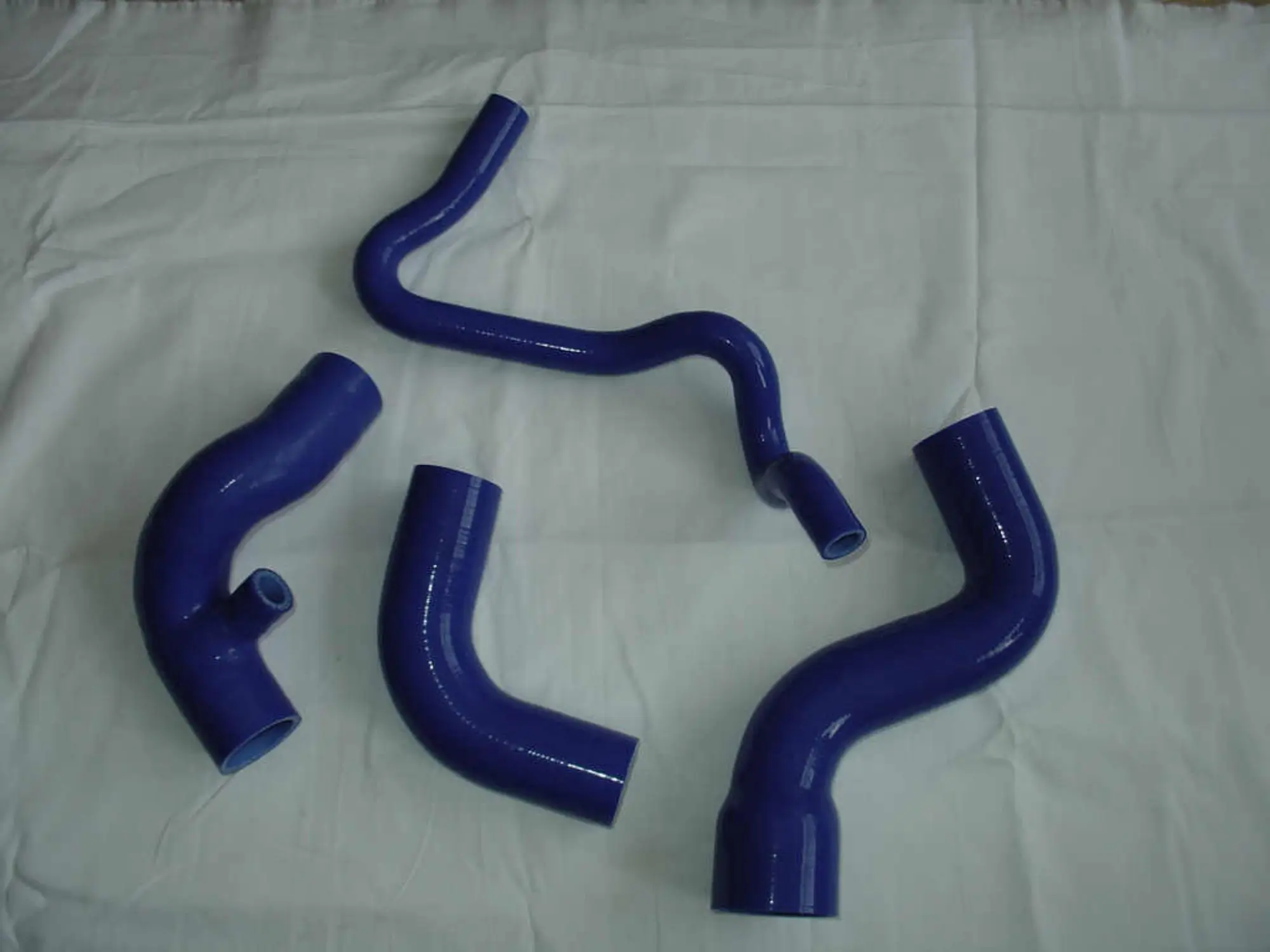 SILICONE TURBO HOSE FOR AUDI/PASSAT A4 B5 PL45 1800 1.8T 20V AEB/AVJ 150PS 95-01