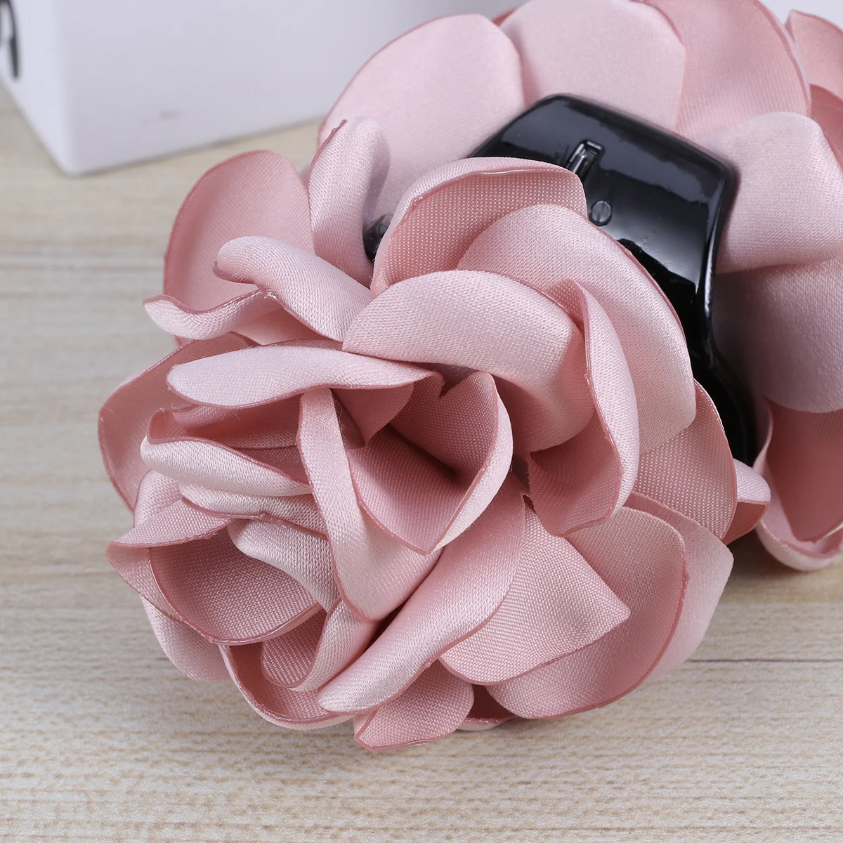 

3pcs Resin Plastic Hair Grasp Flower Shaped Hair Claws Hair Clip Headband Hair Accessary for Women Girls Ladies