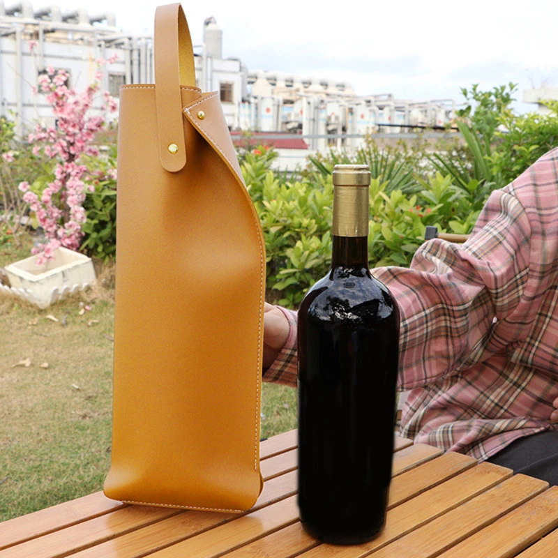 Wine Bottle Champagne Protective Bag Fake Leather Wine Tote Carrier Stylish Wine Packaging Bag With Handle For Party