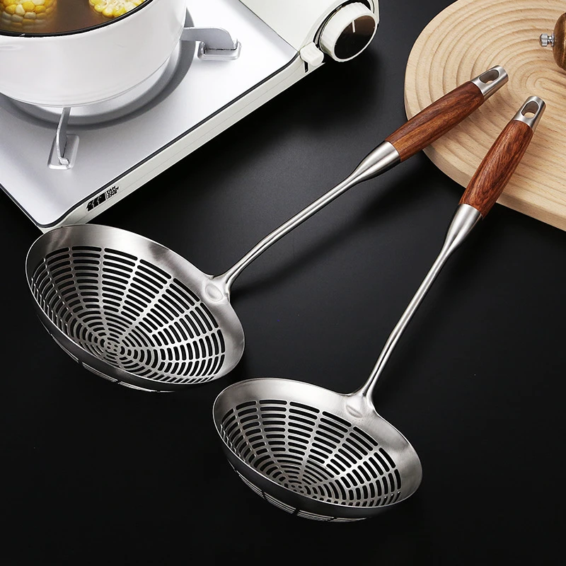 304 Stainless Steel Kitchen Large Colander Wooden Handle Noodles Ladle Strainer Spoon Food Skimmer Filter Cooking Kitchenware