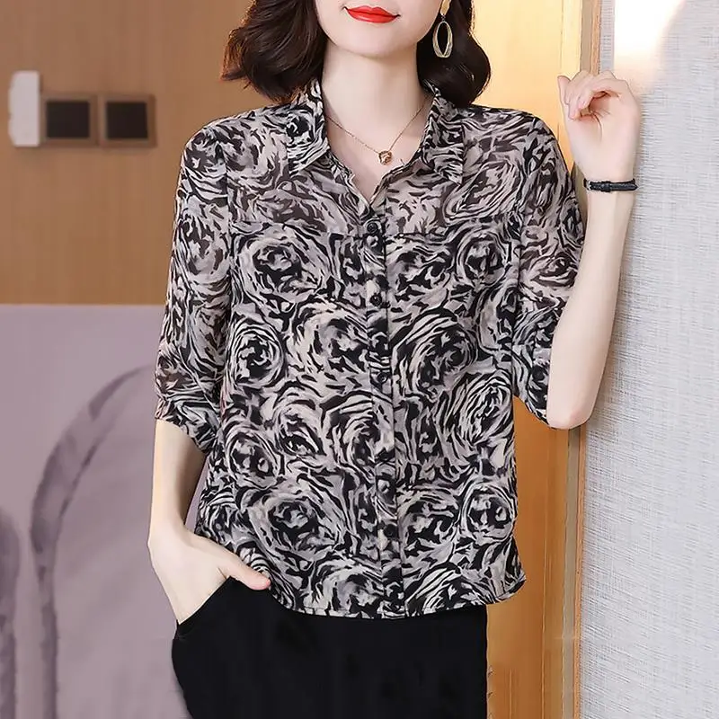 2024 Summer Women\'s Vintage Fashion Print Button Up Shirt Office Lady Elegant Lapel Short Sleeve Blouse Casual Loose Tops Blusas