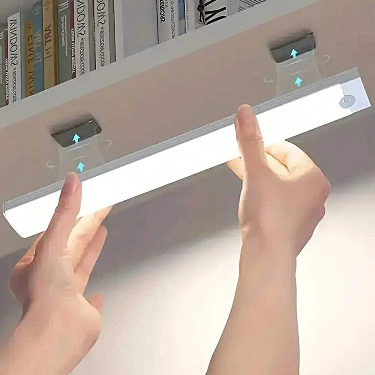 Veilleuse LED sans fil avec détecteur de mouvement, type C, aste, lampe d'armoire, lampe de garde-robe, rétroéclairage d'escalier, 1PC