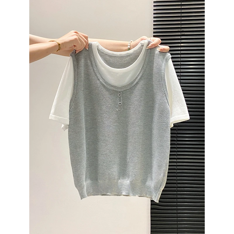

Striped two-piece Knitted Short-sleeved T-shirt for Women, New Summer style, Color-blocking Design, Slim-fitting Top