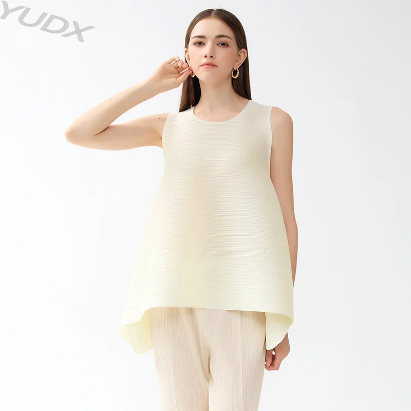 2023 Early Autumn New Solid Color Loose Big Size Round Neck Casual Pleated Tops Women's High Quality Fashion Hundred T-shirt