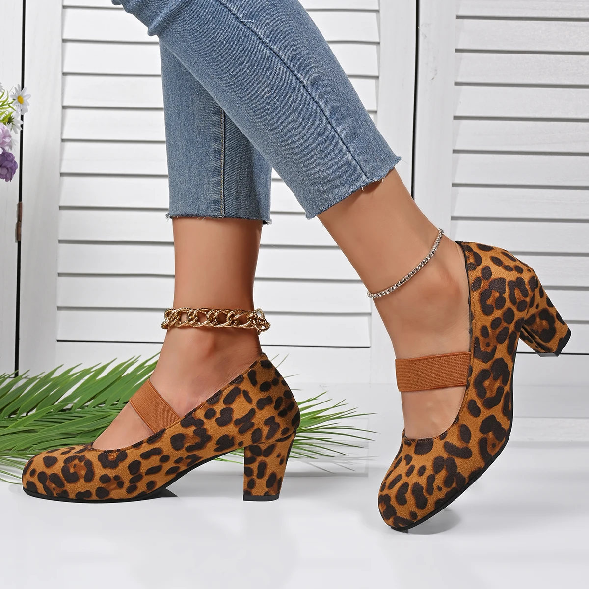 Women High Heels Shoes Shallow Retro Mid Heels Pumps Fashion Trend Autumn Designer Shoes Walking Dress Shoes Zapatos De Mujer