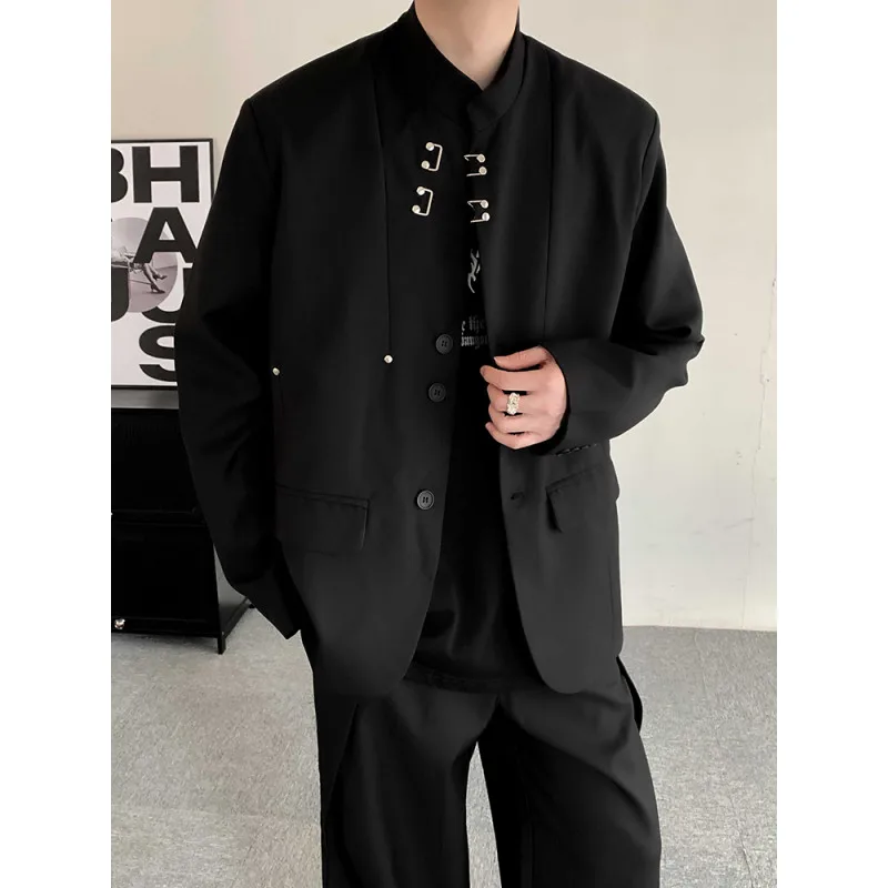 Chinese Style Men Shoulder Pads Jacket 2024 Autumn New Chic Buckle Suit Coat Stand Collar Long Sleeve Trendy Top Casual