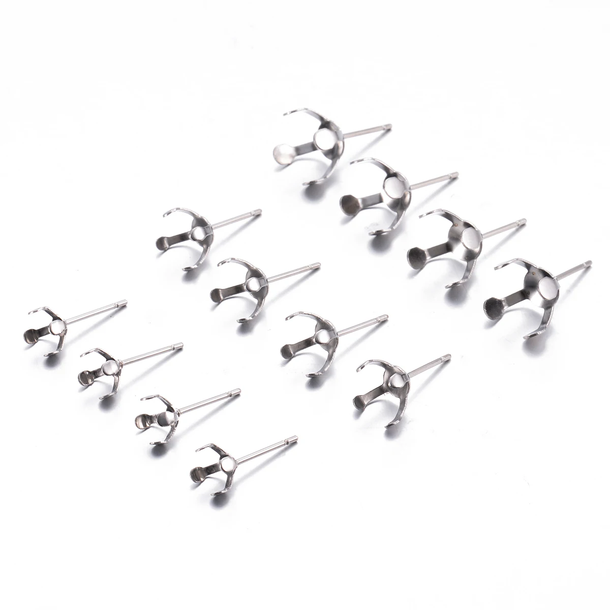 50 Stück Edelstahl-Ohrstecker, runde, unbeschriftete Ohrstecker mit 4 Krallen für 6/8/10 mm Perlen, Strasssteine, Kristallperlen, DIY-Schmuckzubehör – Detail 2
