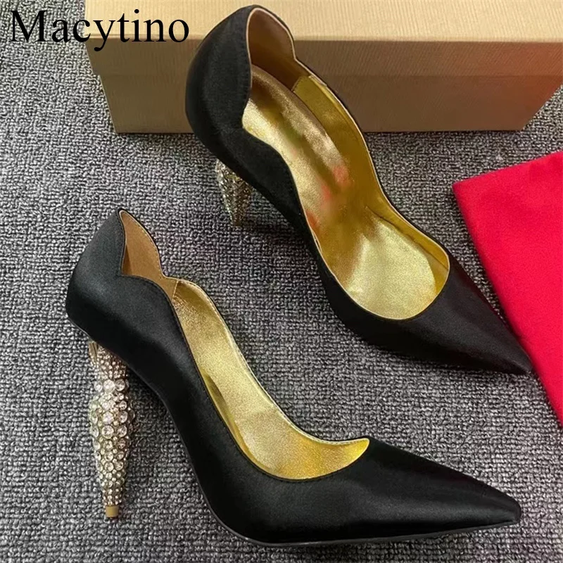 Special-shaped Diamond High-heeled Shoes Women Luxurious Pointed Toe Wedding Dress Pumps Black Rose Red Shoes