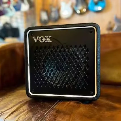 

Оригинальный усилитель для электрогитары VOX MINI GO 10,